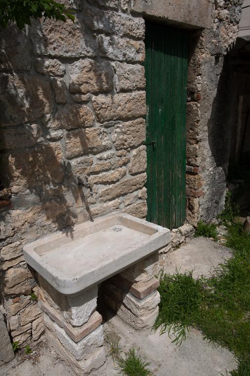 Holiday Home Mihovilovic Premantura Cameră foto